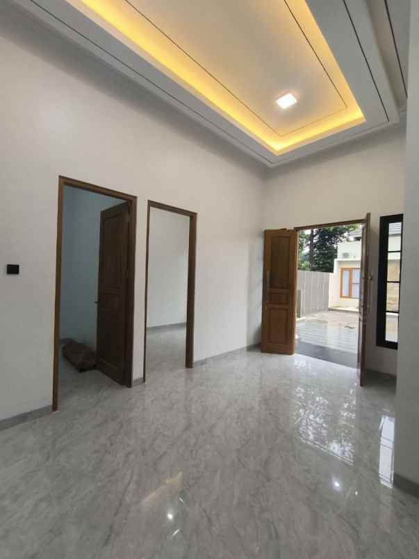 dijual rumah trihanggo gamping sleman