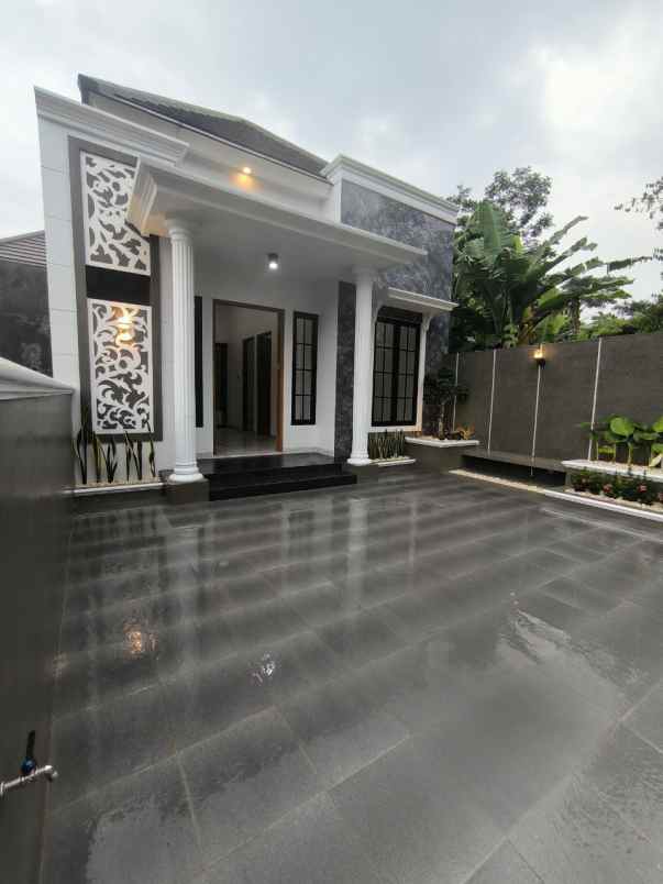 dijual rumah trihanggo gamping sleman