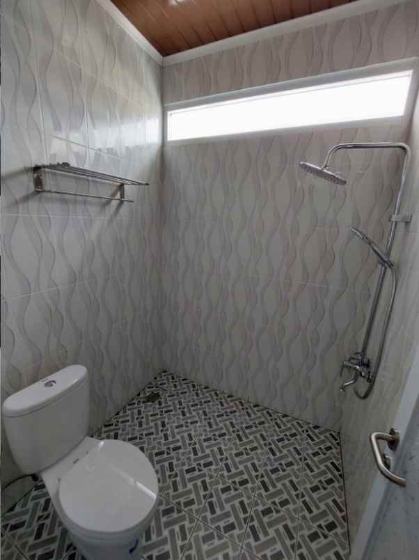 dijual rumah turangga buah batu bandung