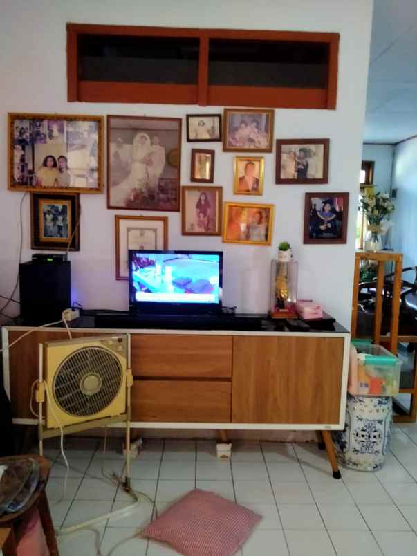 dijual rumah tytyan indah summarecon bekasi