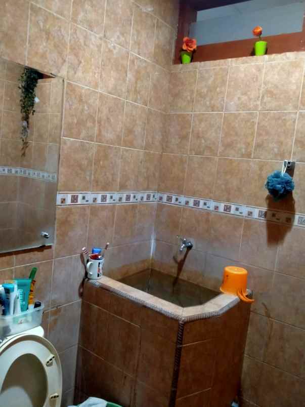 dijual rumah tytyan indah summarecon bekasi