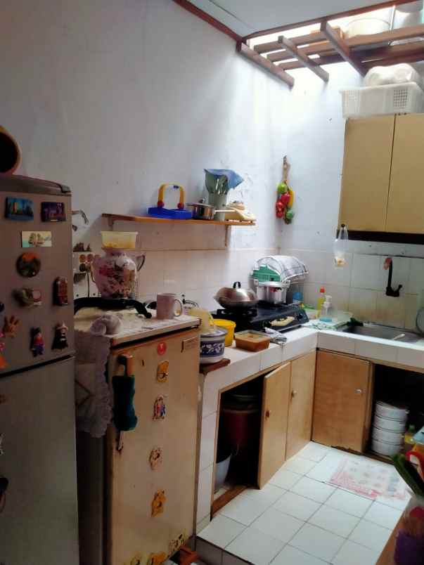 dijual rumah tytyan indah summarecon bekasi