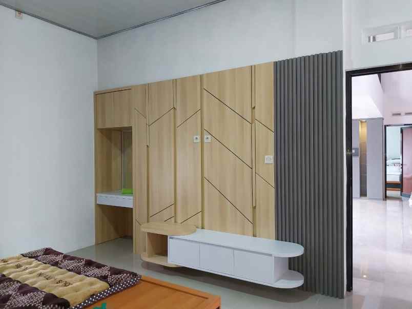 dijual rumah utara candi prambanan