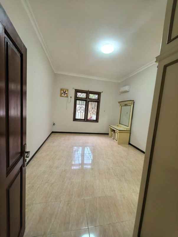 dijual rumah villa bukit mas monaco 1