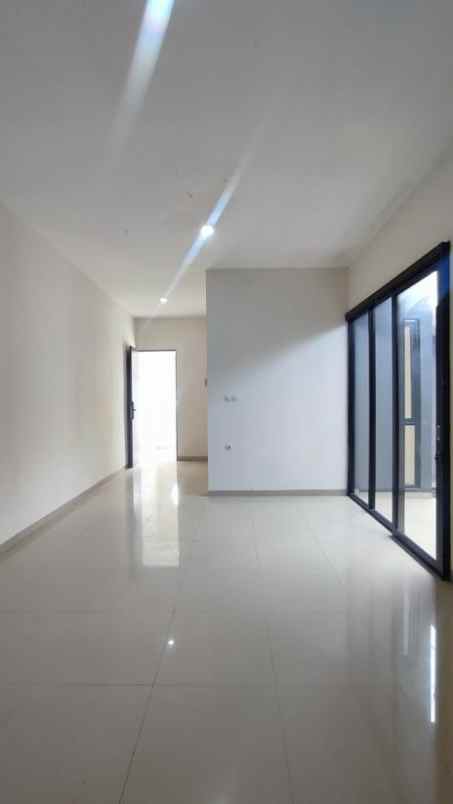 dijual rumah villa hegar cikoneng bandung