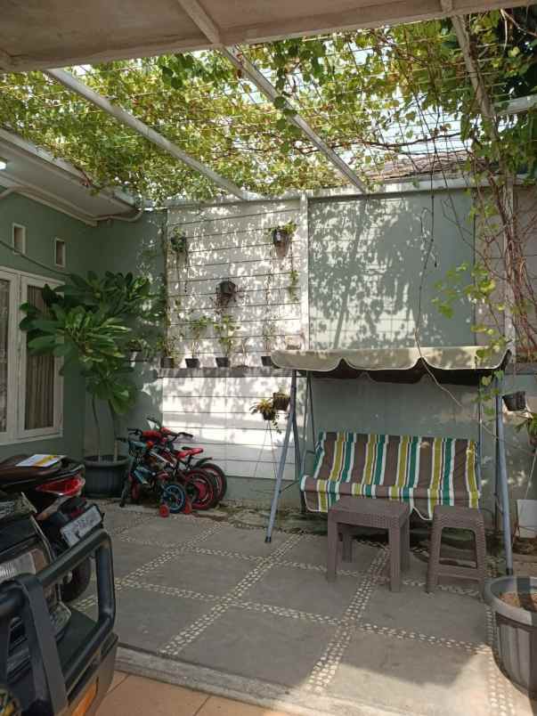 dijual rumah villa rizky ilhami