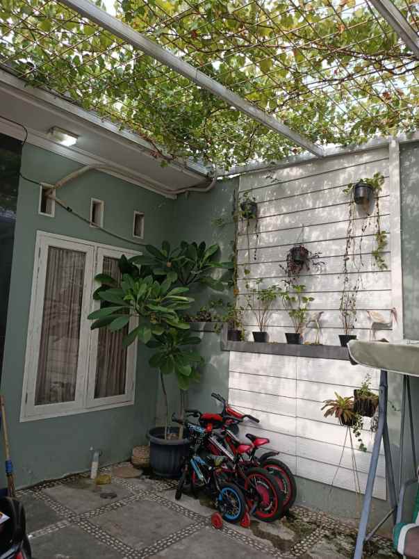 dijual rumah villa rizky ilhami