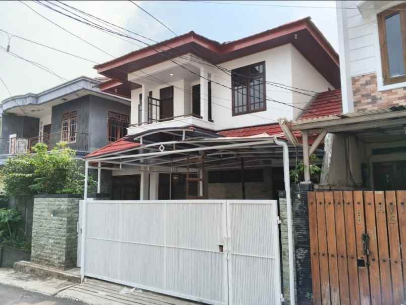 dijual rumah wijaya rawa barat