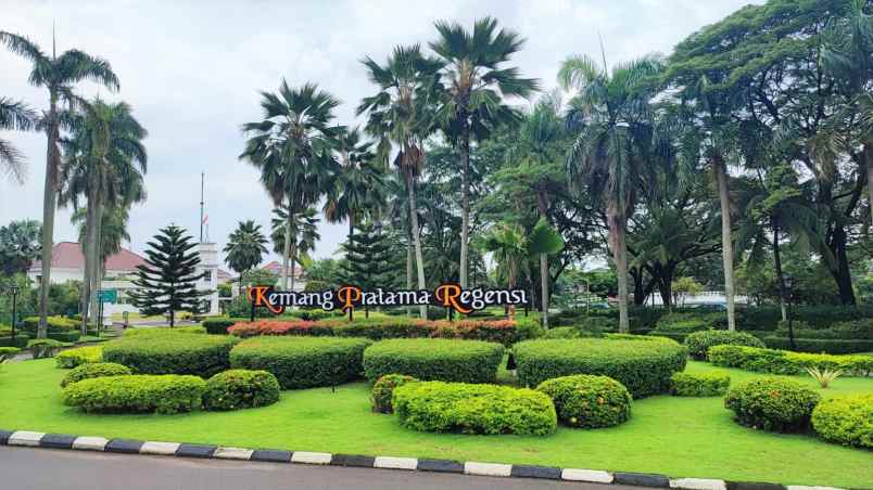 dijual tanah cluster kemang pratama