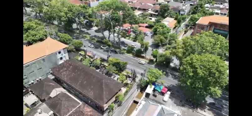 dijual tanah jalan raya puputan