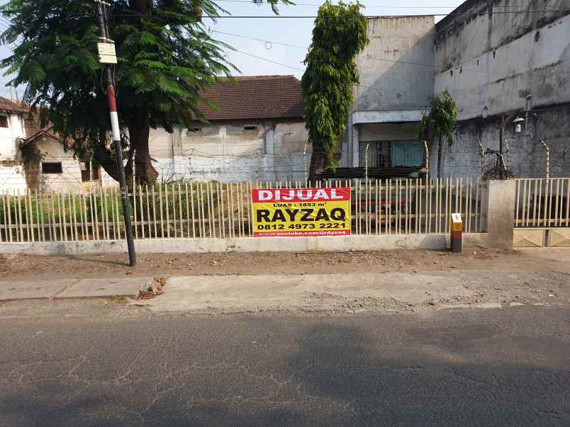 dijual tanah jalan raya untung suropati