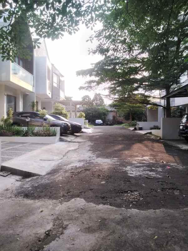 dijual tanah jl h ipin lebak bulus