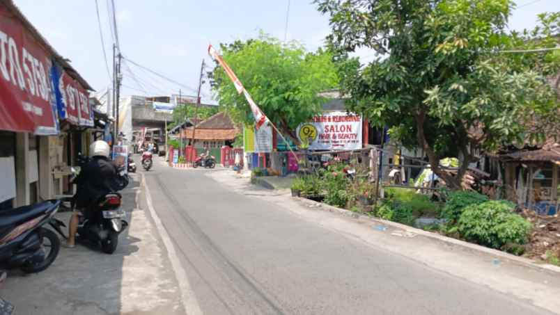 dijual tanah lamper tengah