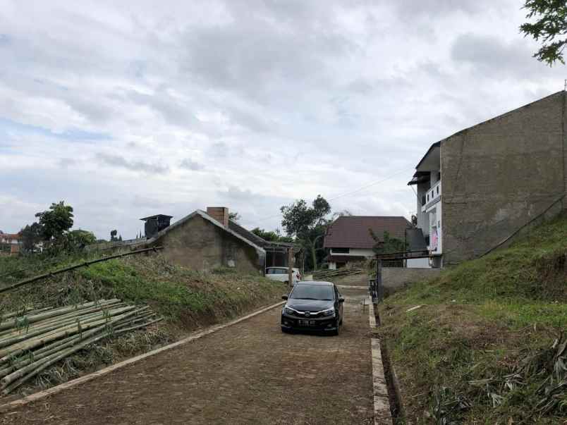 dijual tanah lembah sariwangi bandung