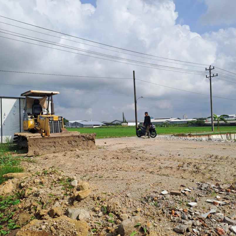 dijual tanah telukan grogol sukoharjo