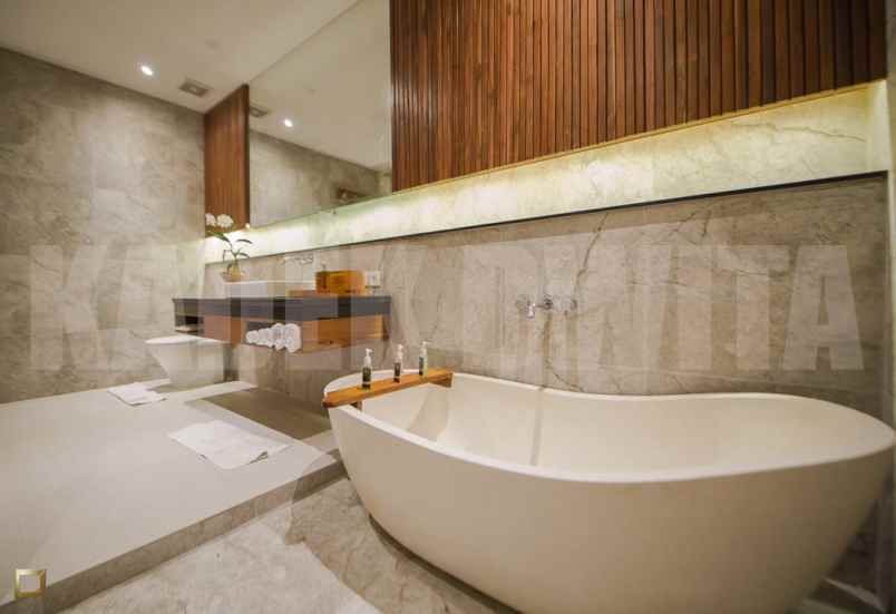 dijual villa lodtunduh