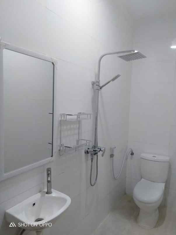 disewakan kost no 86 jl raya telang