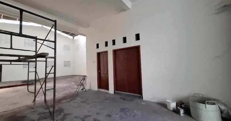 disewakan ruko gudang kantor jalan brigjend katamso