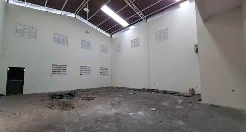 disewakan ruko gudang kantor jalan brigjend katamso