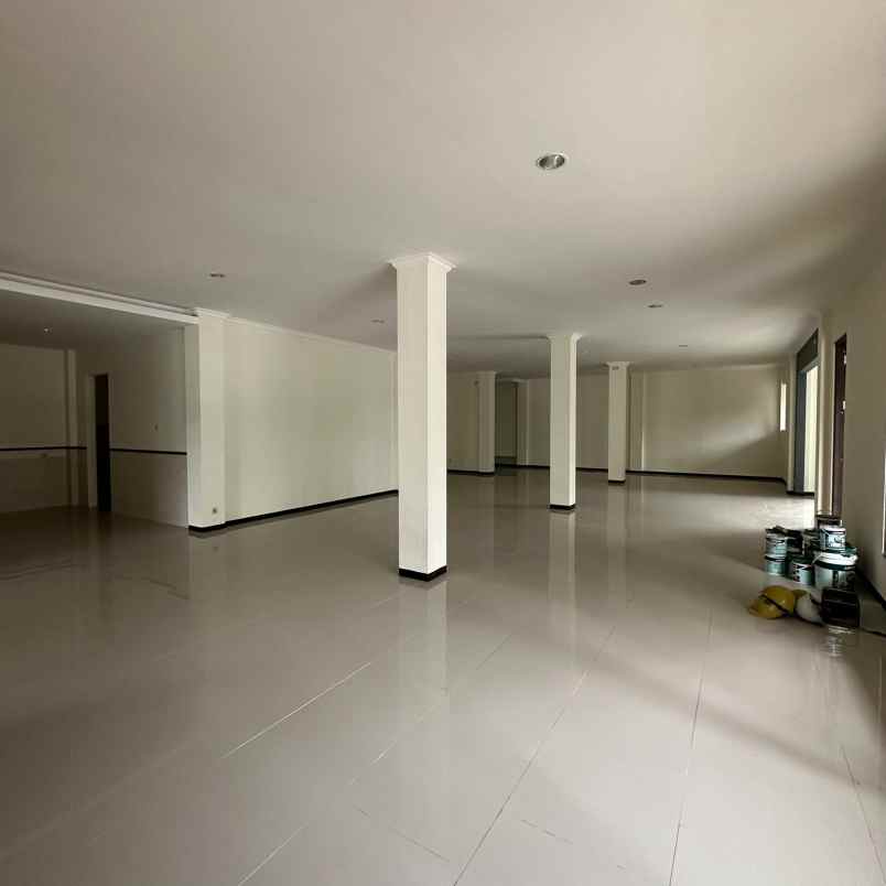 disewakan ruko gudang kantor jalan raya darmo permai