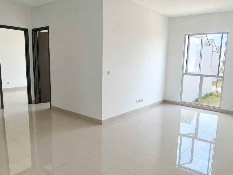 disewakan rumah cluster palm spring jgc