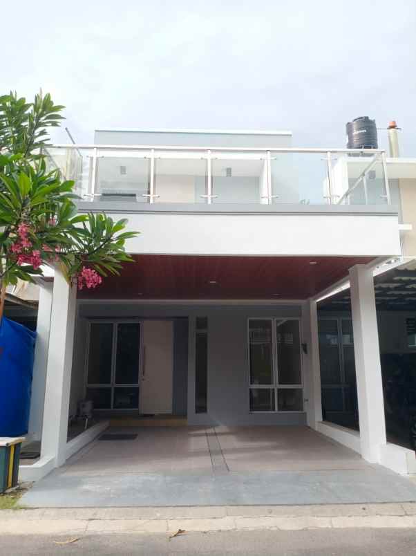 disewakan rumah cluster yarra jgc jakarta