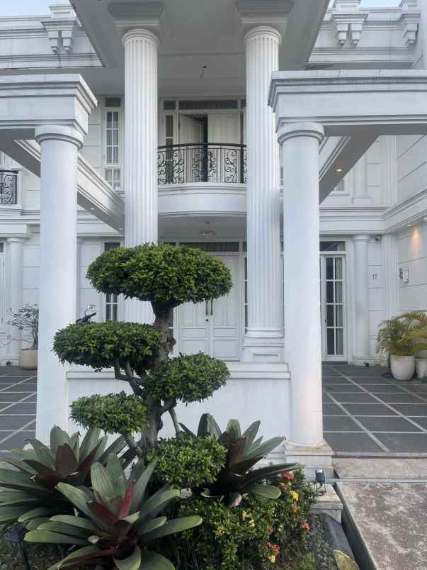 disewakan rumah jl sentosa 1