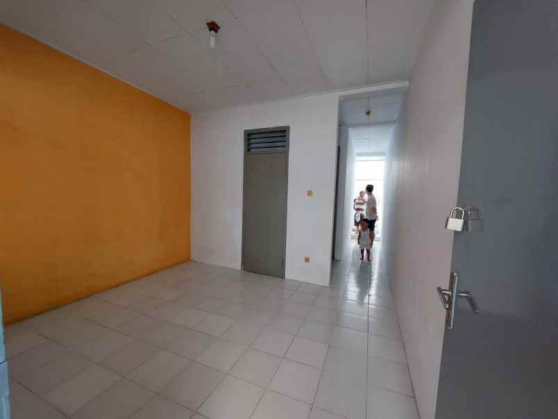 disewakan rumah jl sukun 9 kayumanis