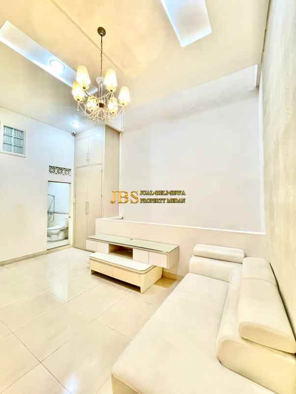 disewakan rumah komplek cemara asri jalan