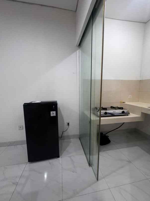 disewakan rumah lavon swan city cikupa