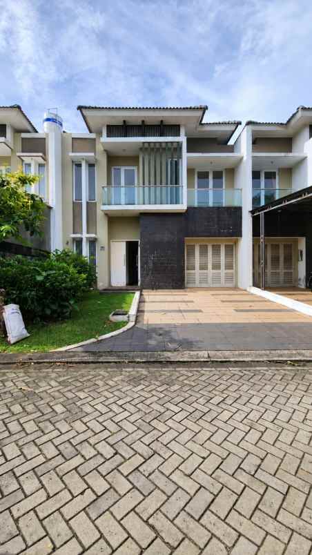 disewakan rumah tusuk sate san lorenzo gading serpong