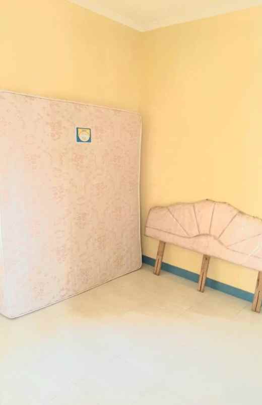 disewakan rumah valencia spring gemurung