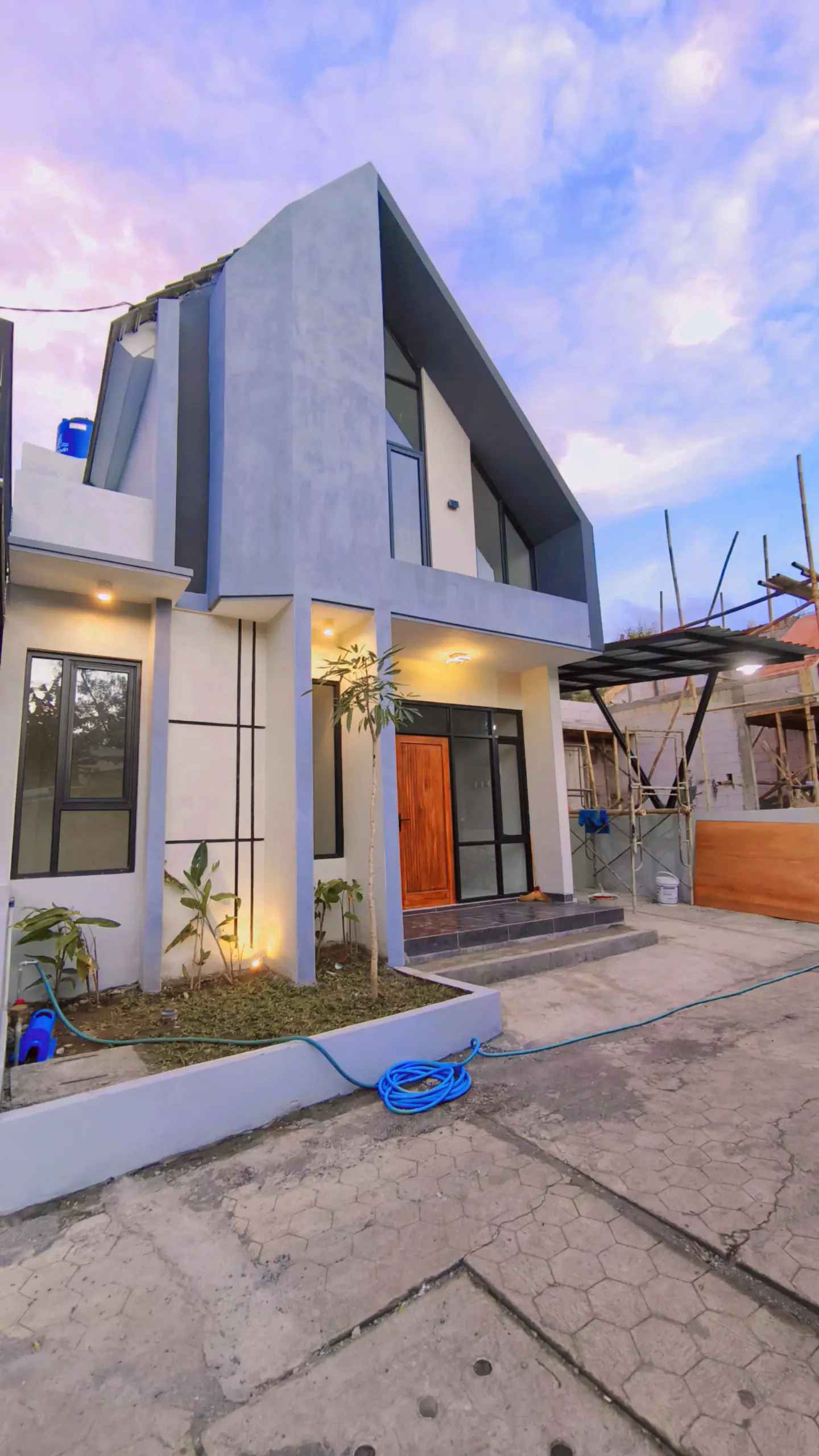 hunian modern yang elegan selangkah ke pusat kota