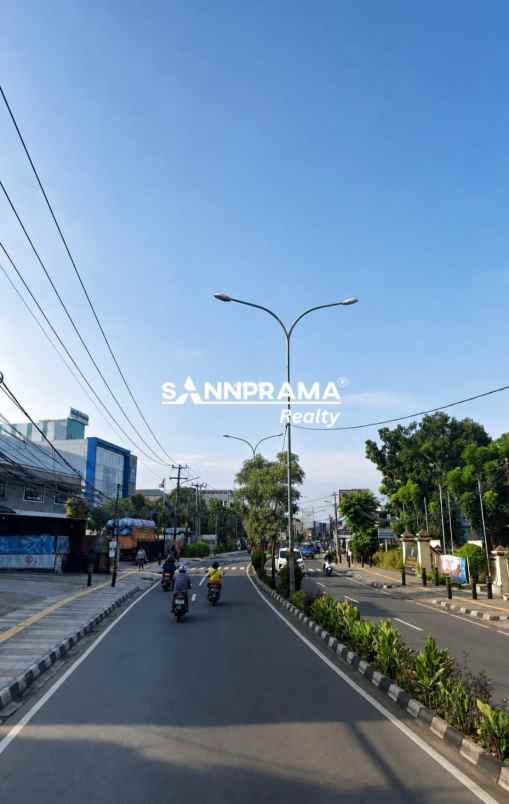 jual rumah dihitung tanah dekat stasiun depok lama