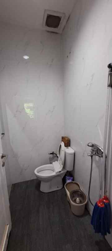 jual rumah layar permai pik 1