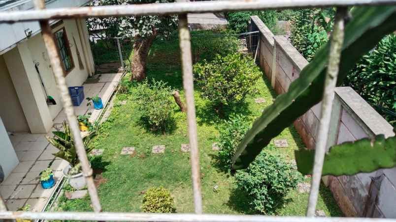 jual rumah luas view lembah di ciumbuleuit bandung