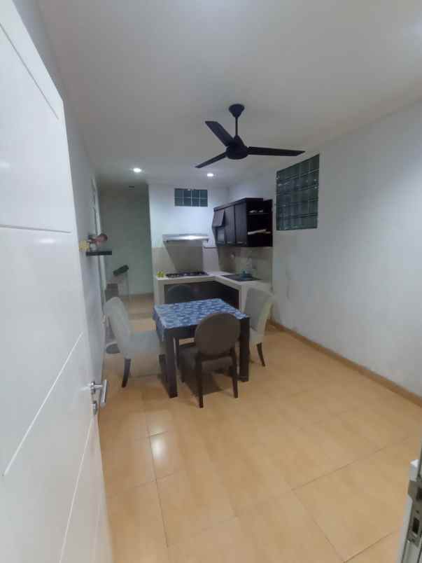 jual rumah siap huni semi furnished citra gran cibubur