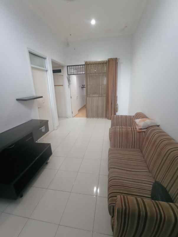 jual rumah siap huni semi furnished citra gran cibubur