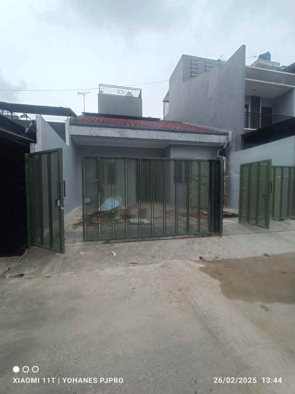 jual rumah sudah renov kaliders jak bar
