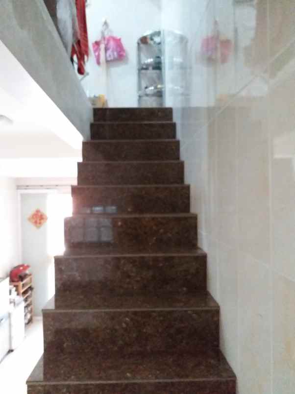 jual rumah taman palem lestari jak bar