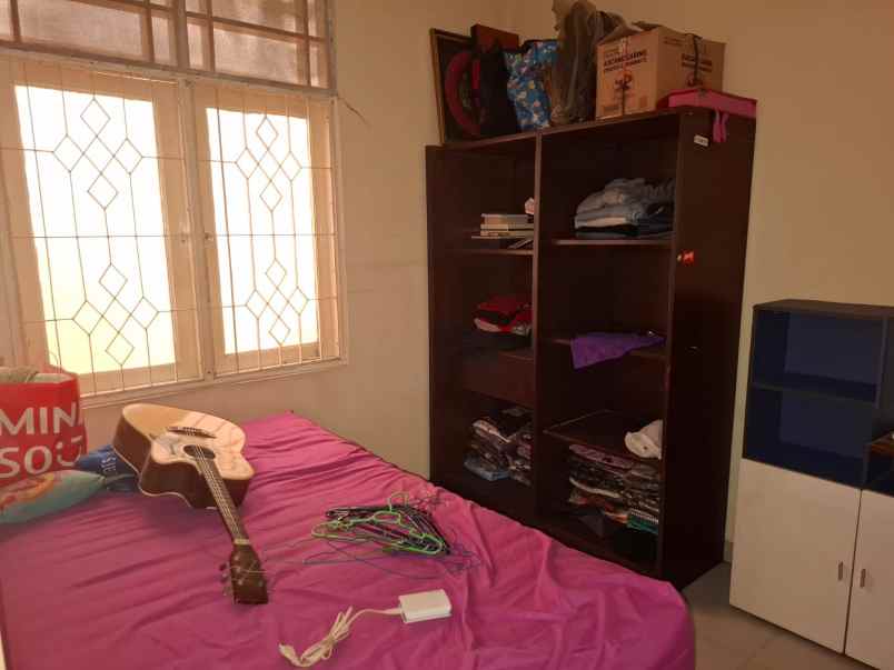 jual rumah taman palem lestari jak bar