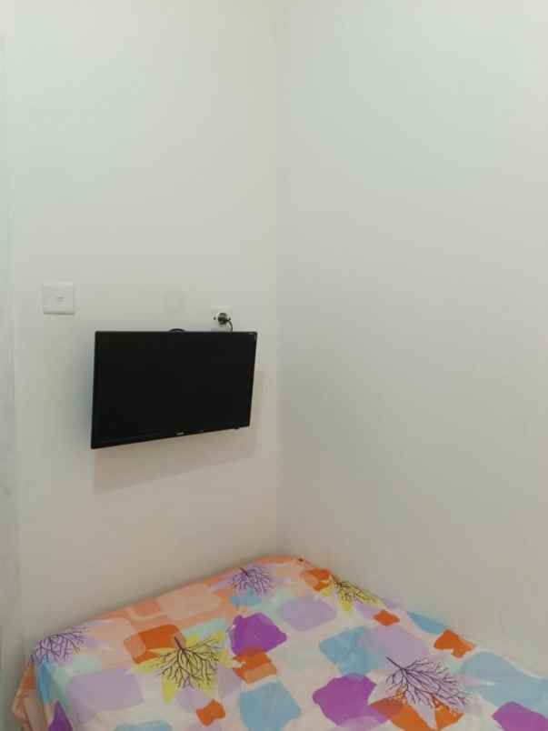 jual unit apartment green pramuka city 2br furnish