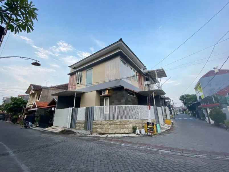 mulyosari hook 1m an nego dekat sutorejo pakuwon city