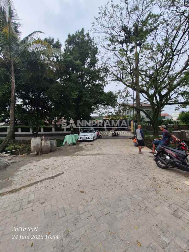 ruko 3 lantai bonus rooftop pancoran mas depok 2 7m