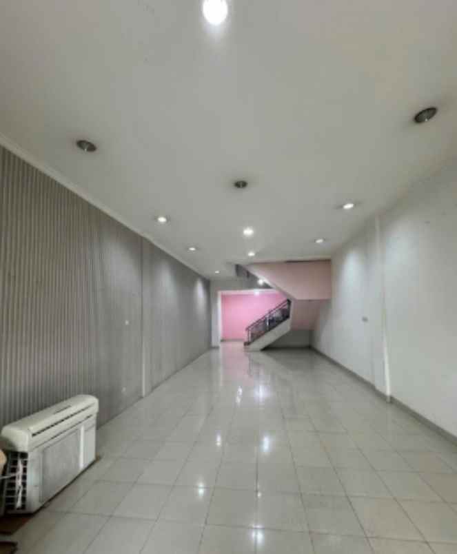 ruko 3 lantai boulevard termurah gading serpong