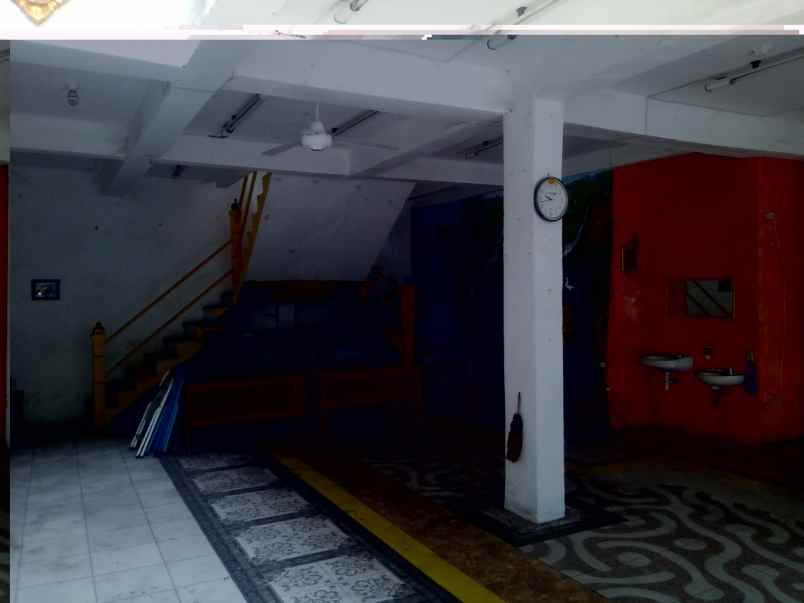 ruko gudang kantor tepi jalan dekat alun2