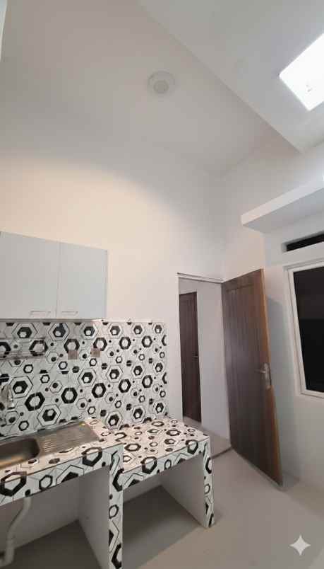 rumah 1 lantai selangkah stasiun cikarang