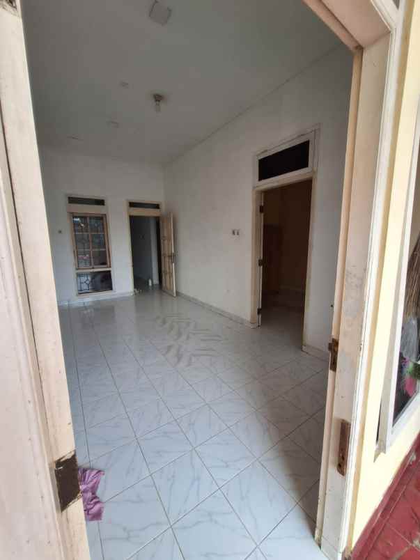rumah 2 lantai di pedurungan semarang timur