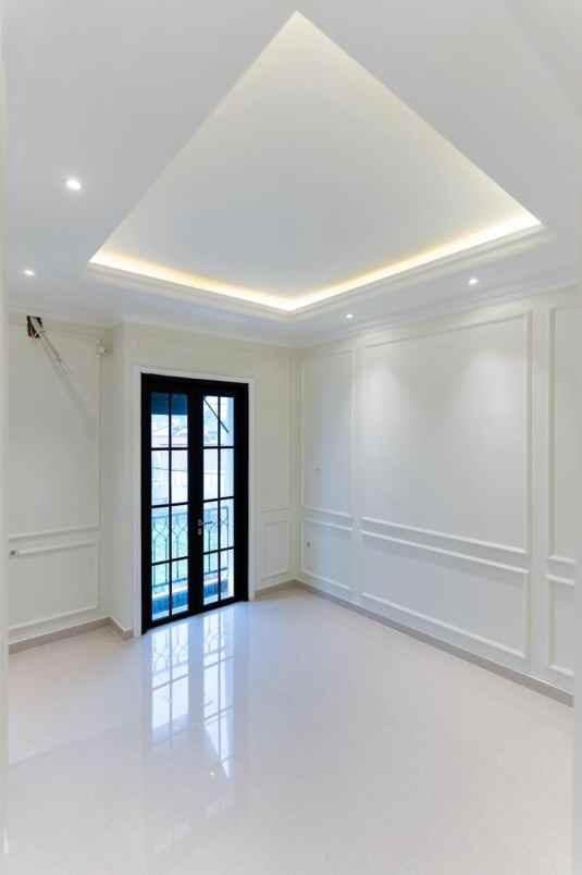 rumah american classic 2 5 lantai