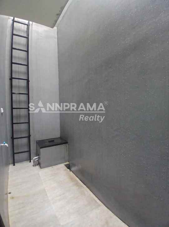rumah baru 2 lantai di kavling ui barat beji depok iml